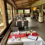 Hotel Du Lacapelle-Viescamp