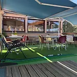 Du Hotel 3*
