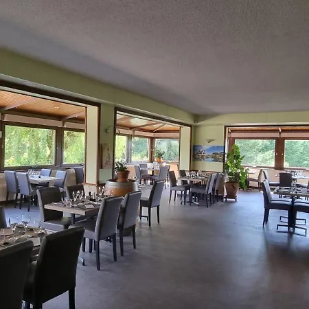 Du 3* Lacapelle-Viescamp