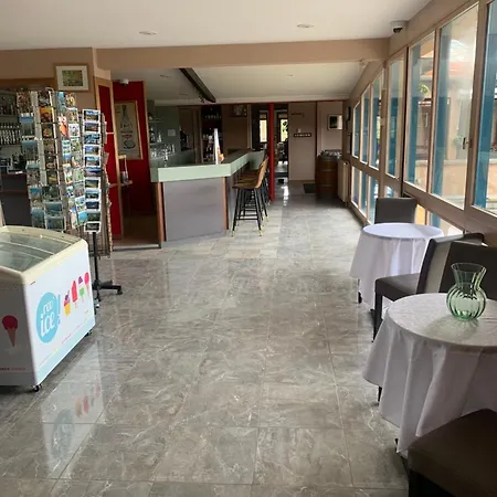 Hotel Du 3*