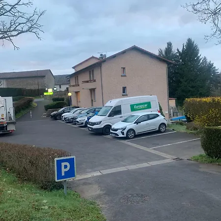 Отель Du Lacapelle-Viescamp