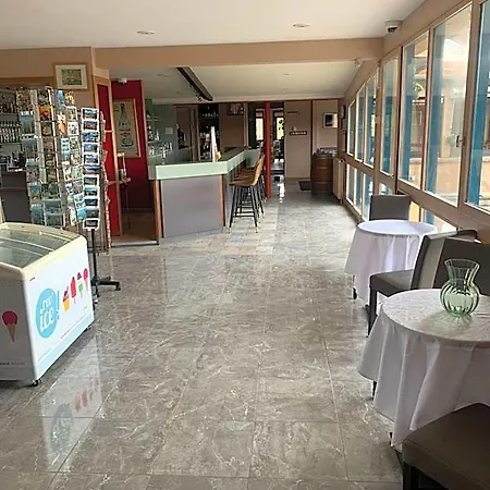 Hotel Du