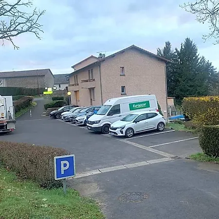 Du Hotel