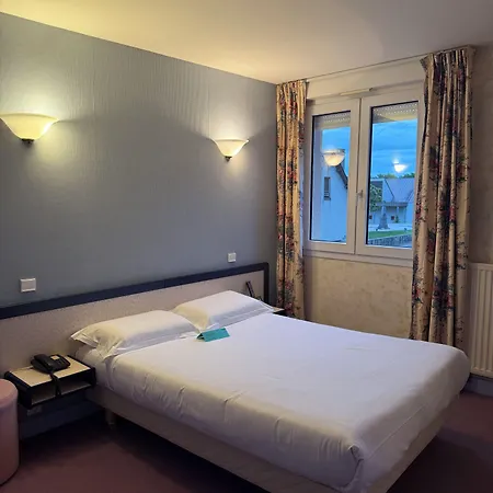 Hotel Du 3*