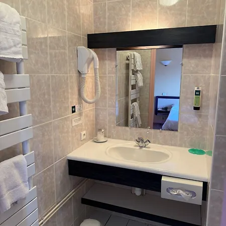 Du Hotel 3*