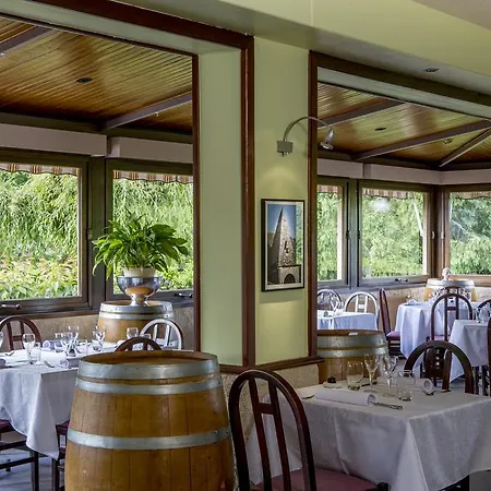 Hotel Du Lacapelle-Viescamp