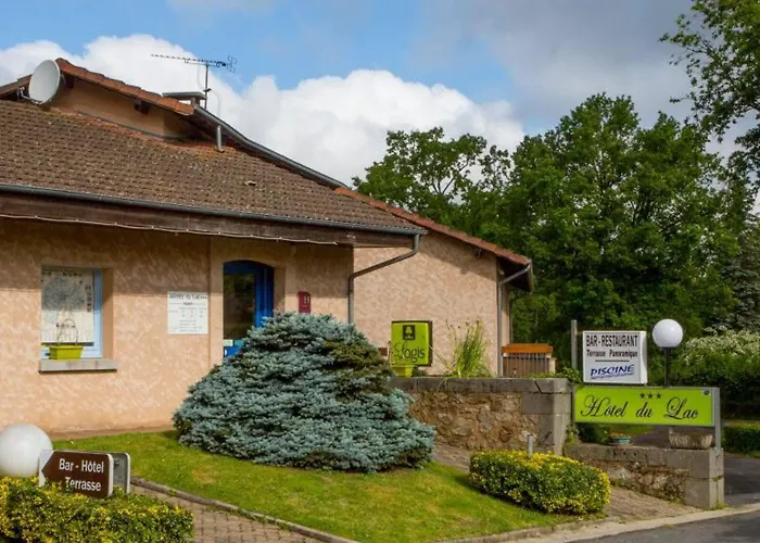 Отель Du Lacapelle-Viescamp